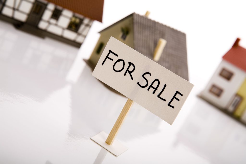 Selling Your Home Quickly and for Top Dollar