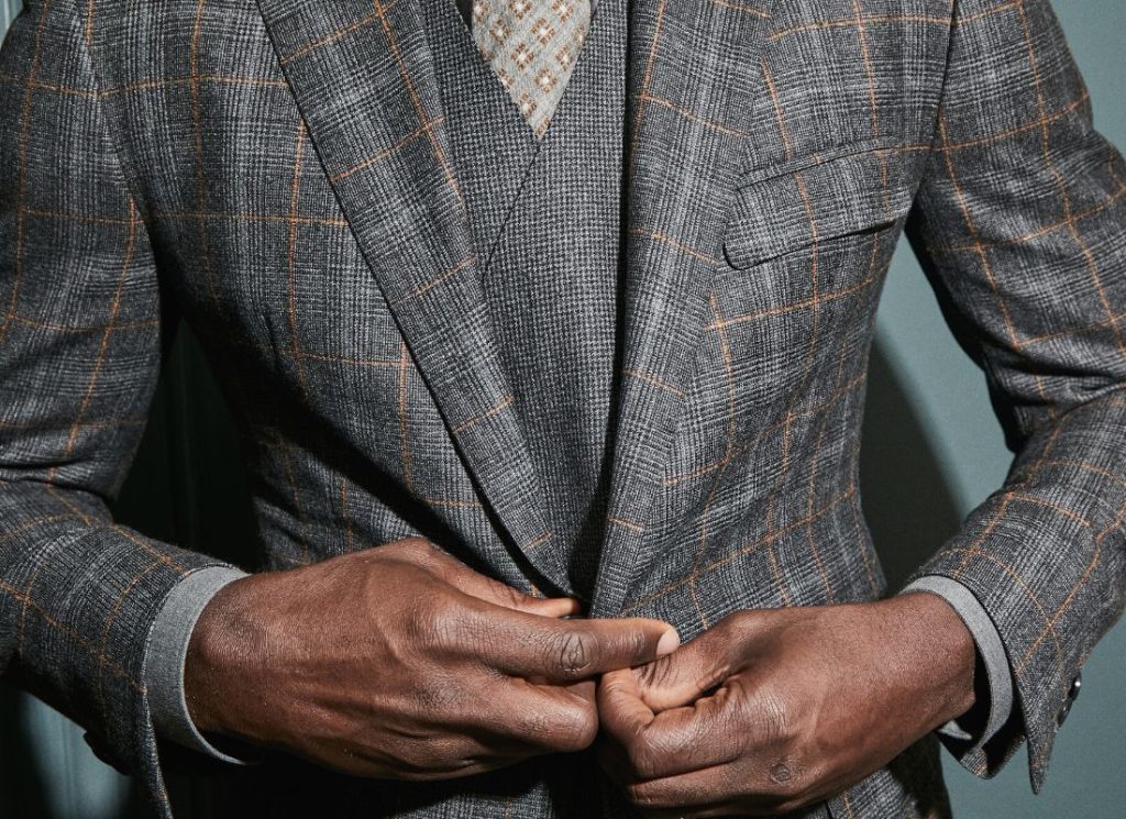 Timing Is Key: When to Book Your Suit Tailor Appointment